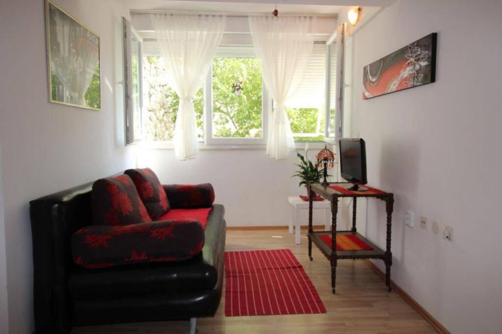 Old City/Beach 13 Minutes Away, Parking, For 4 Split Ngoại thất bức ảnh